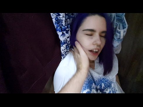 ❤️ Našiel som svoju sestru v skrini a pomohol som jej spraviť sa ️ Ruské porno na nás ☑